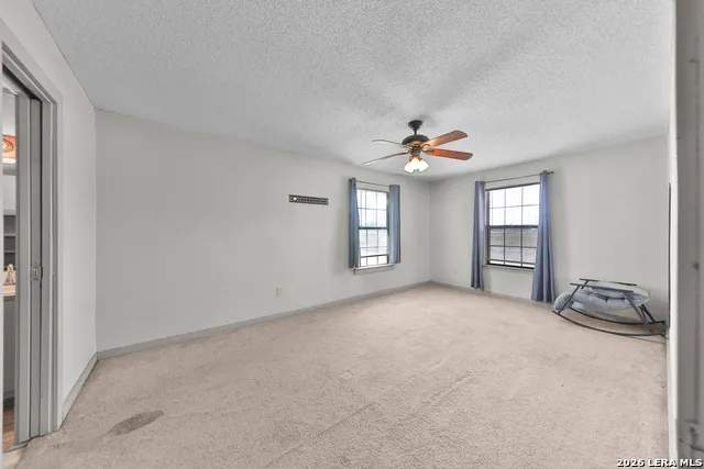 795 S State Highway 16 Jourdanton, TX 78026