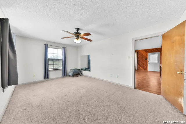 795 S State Highway 16 Jourdanton, TX 78026