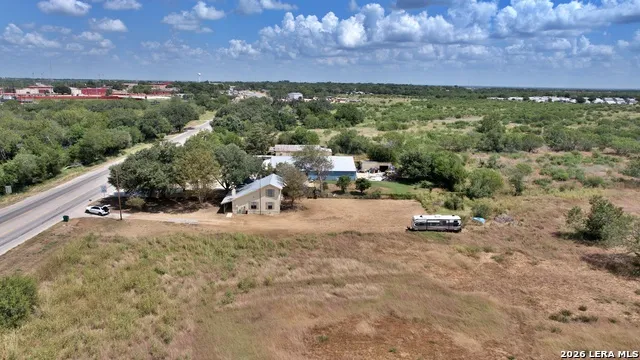 795 S State Highway 16 Jourdanton, TX 78026