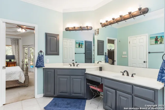 28902 CHARTWELL LN Fair Oaks Ranch, TX 78015