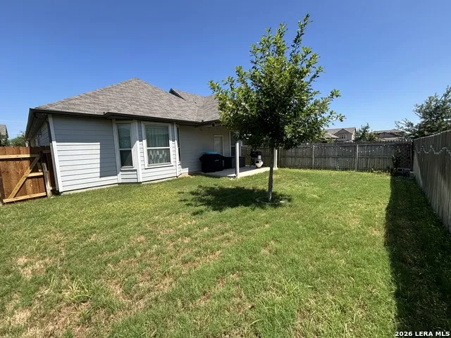 4913 Drovers St Hedwig, TX 78152