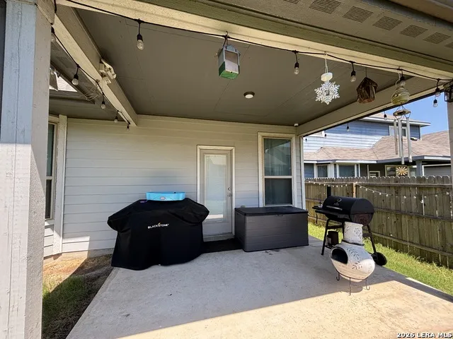 4913 Drovers St Hedwig, TX 78152