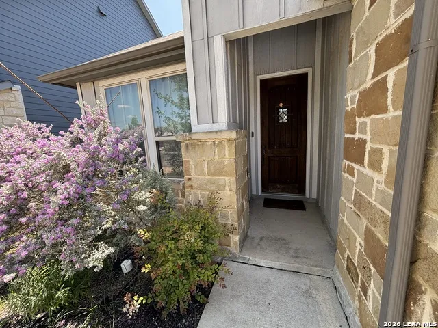 4913 Drovers St Hedwig, TX 78152