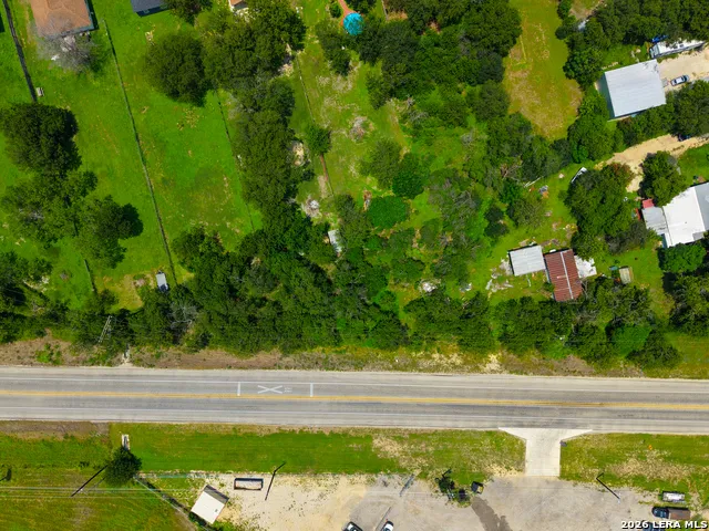 144 Zipp McQueeney, TX 78123
