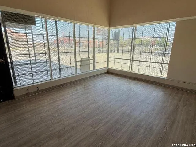 1850 E HOUSTON ST #1 San Antonio, TX 78202