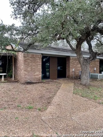 4657 Business 181 Beeville, TX 78102