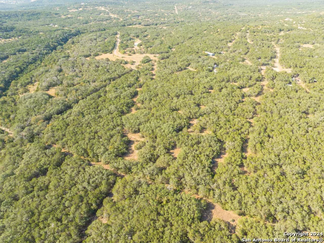 1250 County Road 245 Hondo, TX 78861