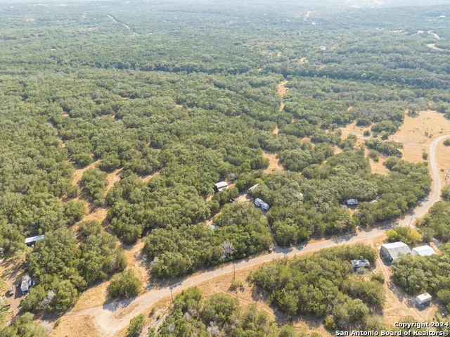 1250 County Road 245 Hondo, TX 78861