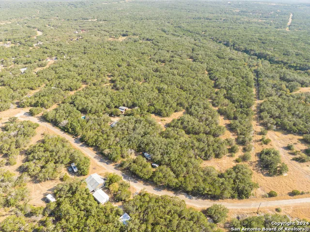 1250 County Road 245 Hondo, TX 78861