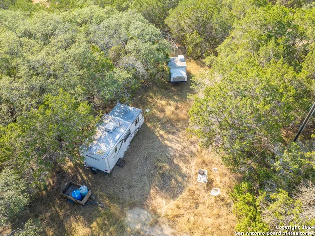1250 County Road 245 Hondo, TX 78861