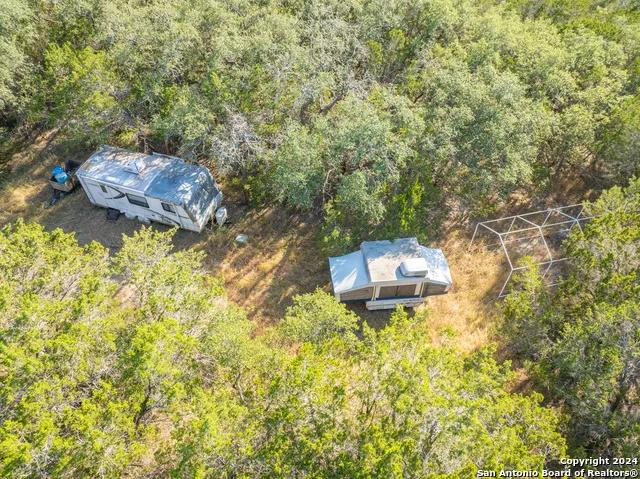 1250 County Road 245 Hondo, TX 78861