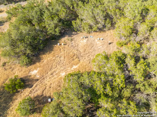 1250 County Road 245 Hondo, TX 78861