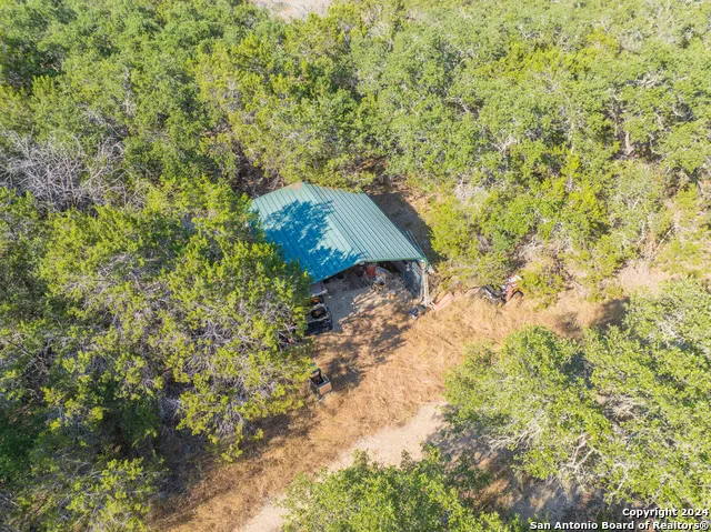 1250 County Road 245 Hondo, TX 78861