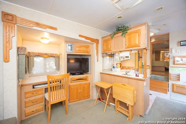 1250 County Road 245 Hondo, TX 78861