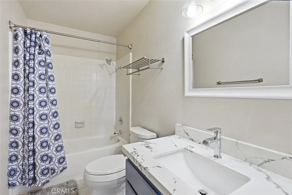 25972 Hinckley Loma Linda, CA 92354