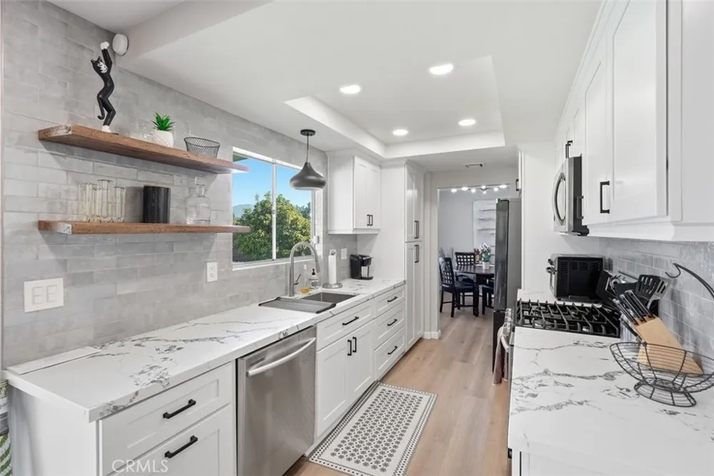 25972 Hinckley Loma Linda, CA 92354