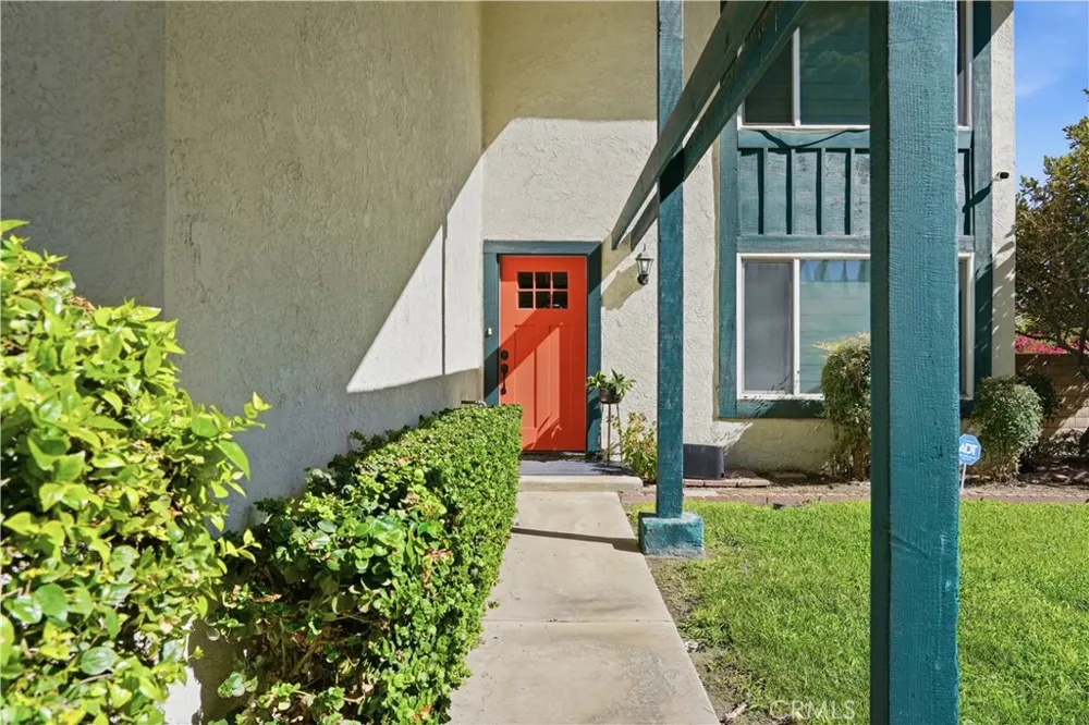 25972 Hinckley Loma Linda, CA 92354