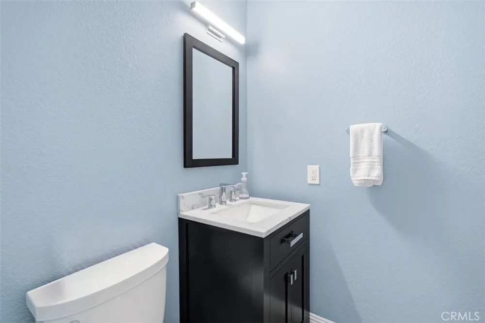 25972 Hinckley Loma Linda, CA 92354