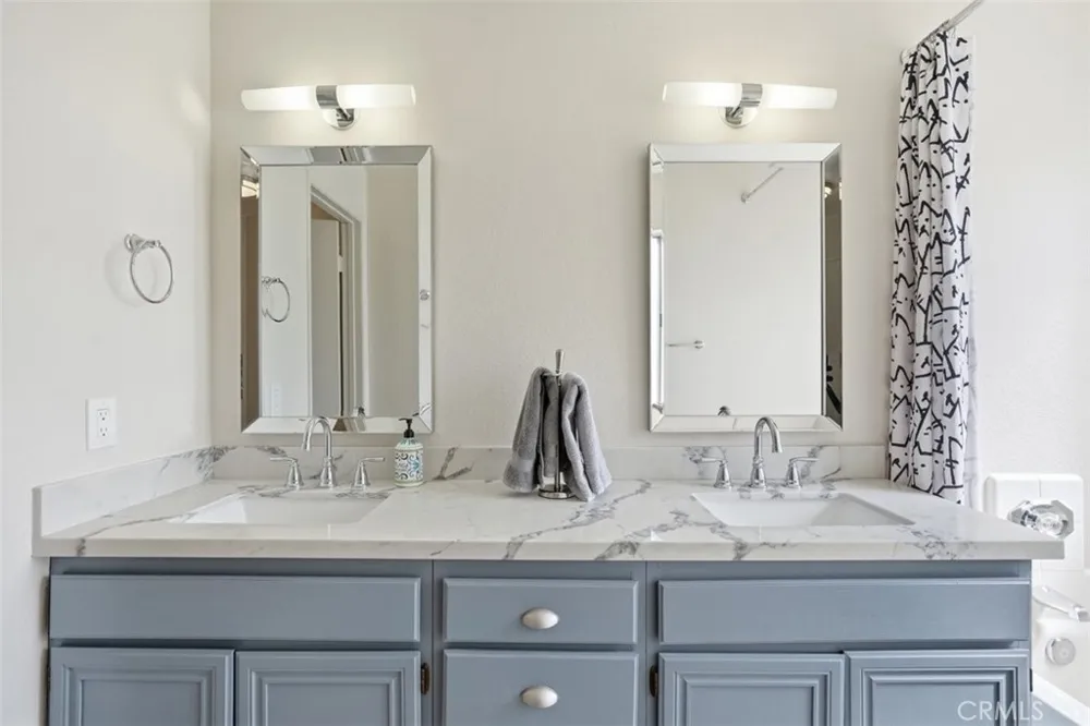 25972 Hinckley Loma Linda, CA 92354