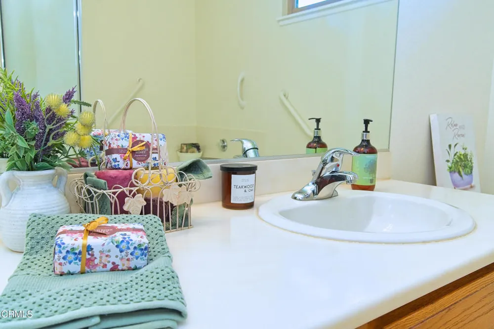 6490 Lada Avenue Camarillo, CA 93012