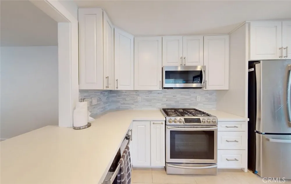 429 Champlain Claremont, CA 91711