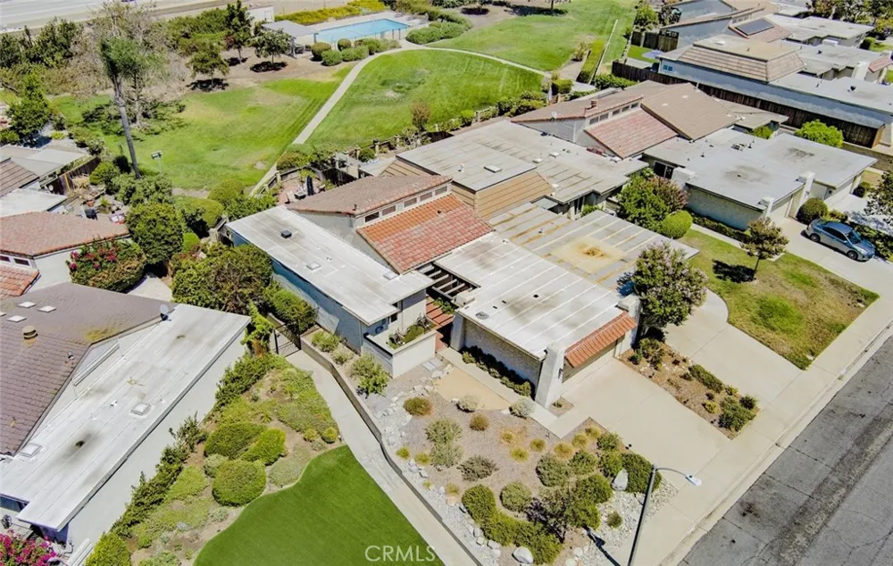 429 Champlain Claremont, CA 91711