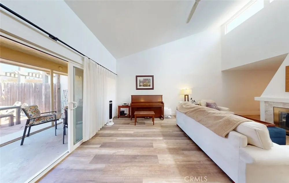 429 Champlain Claremont, CA 91711