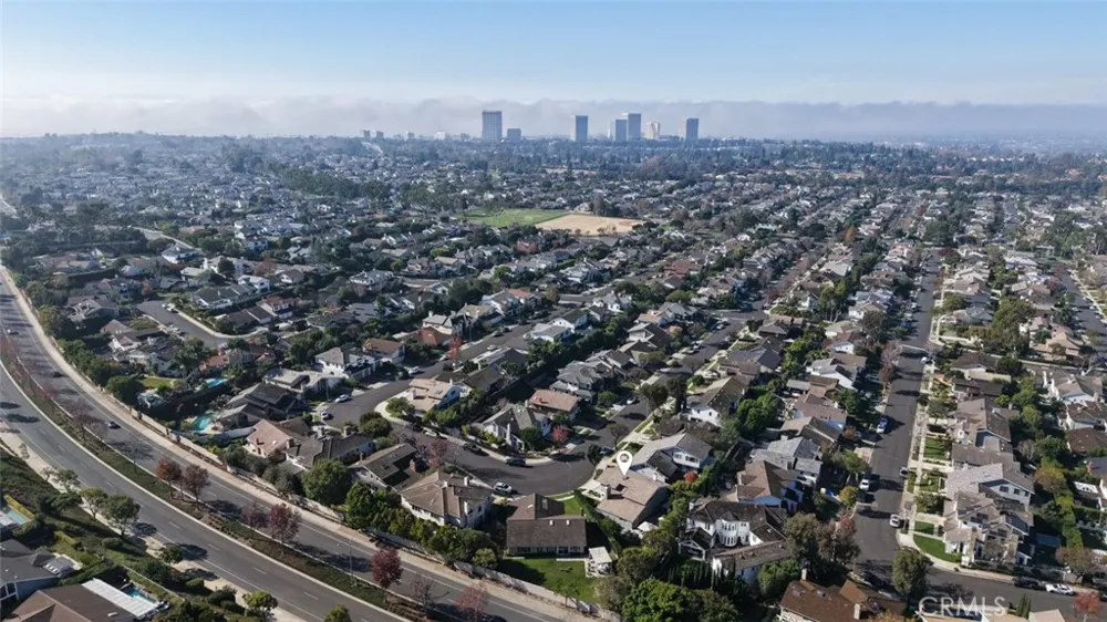 2056 Port Weybridge Place Newport Beach, CA 92660