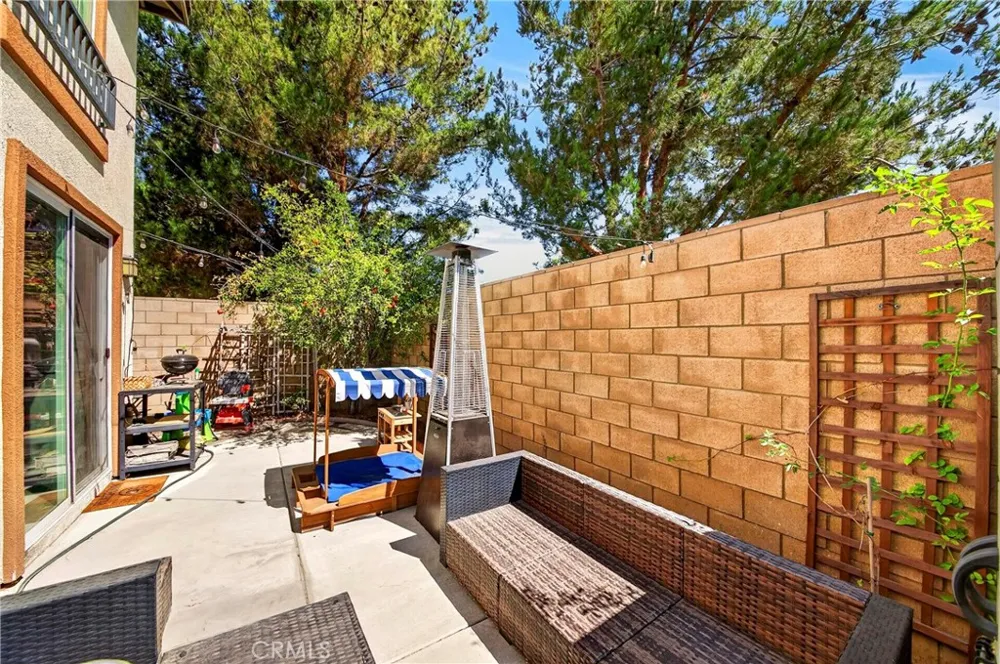 10947 Periwinkle Riverside, CA 92503