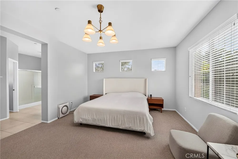 10947 Periwinkle Riverside, CA 92503