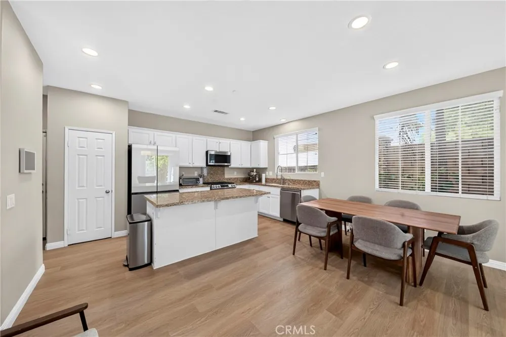 10947 Periwinkle Riverside, CA 92503
