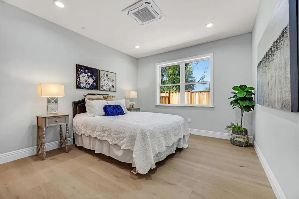 34914 Moina Shaiq Fremont, CA 94555