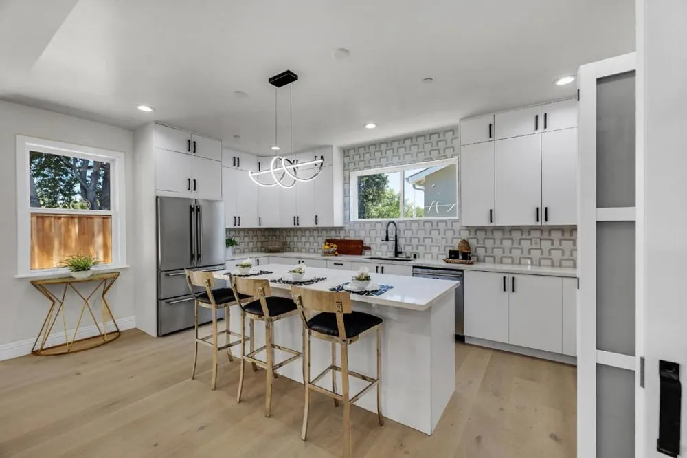 34914 Moina Shaiq Fremont, CA 94555