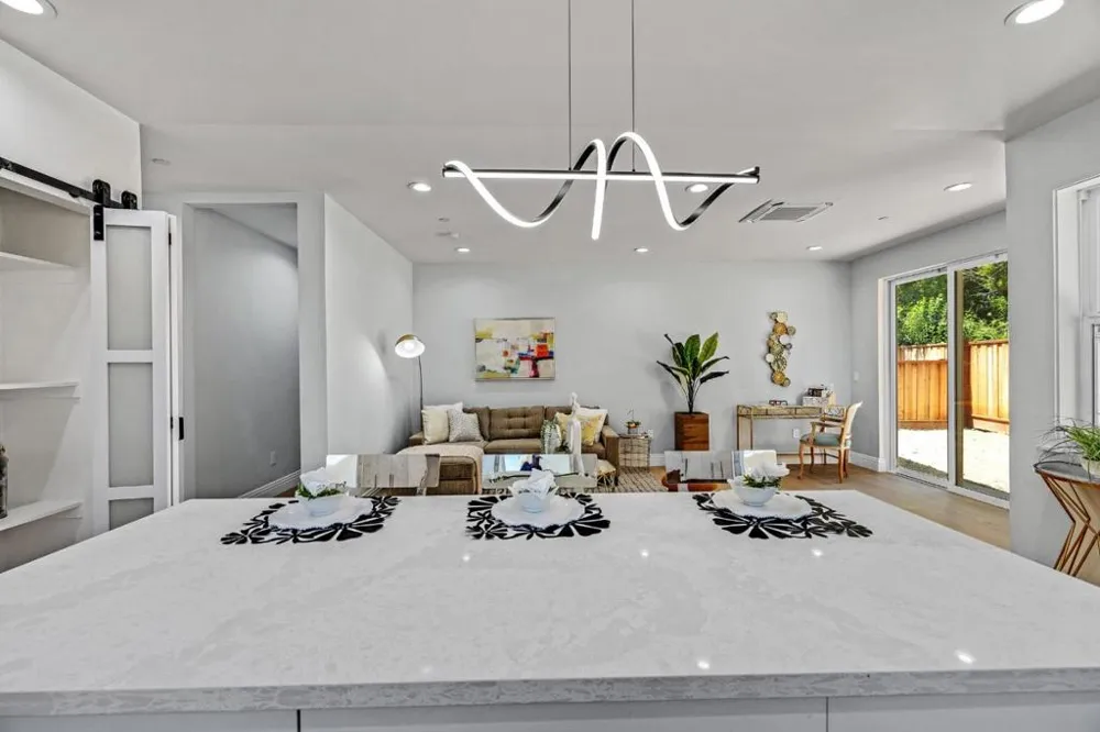 34914 Moina Shaiq Fremont, CA 94555
