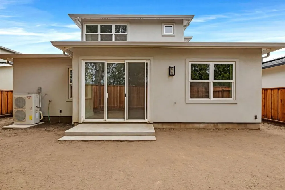 34914 Moina Shaiq Fremont, CA 94555
