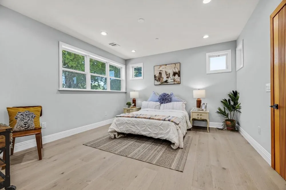 34914 Moina Shaiq Fremont, CA 94555