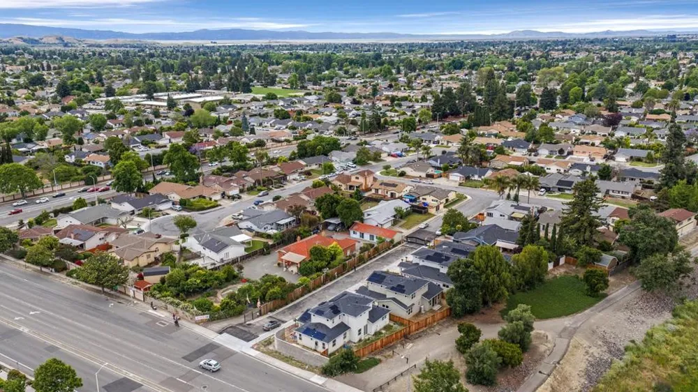 34914 Moina Shaiq Fremont, CA 94555