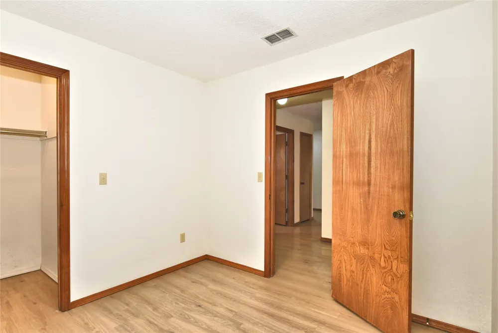 2500 W Honolulu Street Broken Arrow, OK 74012