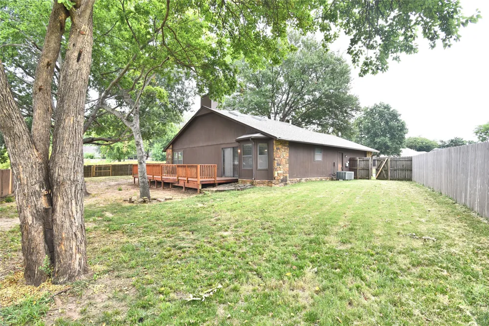 2500 W Honolulu Street Broken Arrow, OK 74012