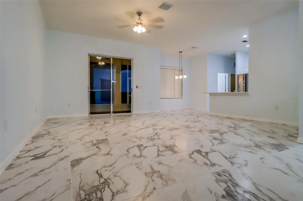 207 TAYLOR BAY LANE Brandon, FL 33510