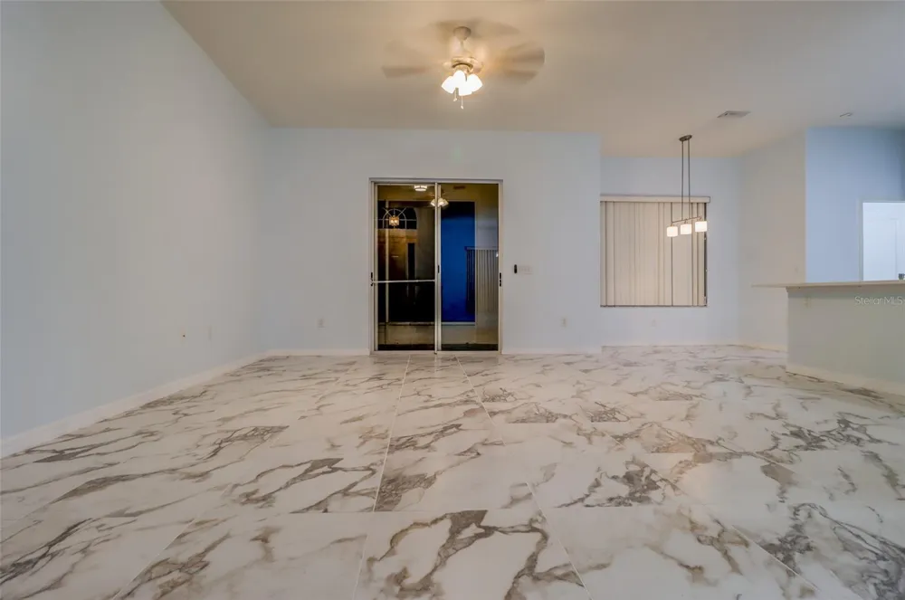 207 TAYLOR BAY LANE Brandon, FL 33510