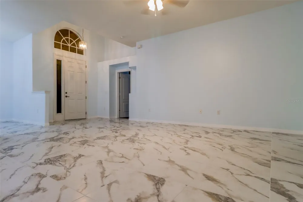 207 TAYLOR BAY LANE Brandon, FL 33510