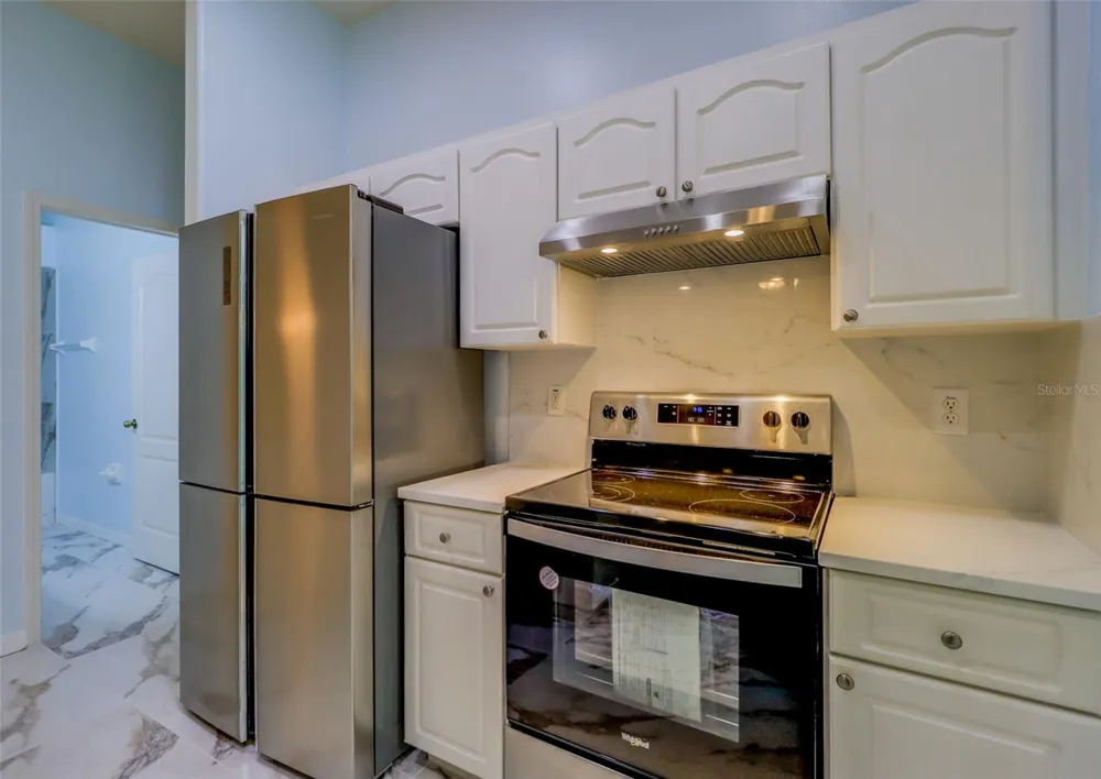 207 TAYLOR BAY LANE Brandon, FL 33510