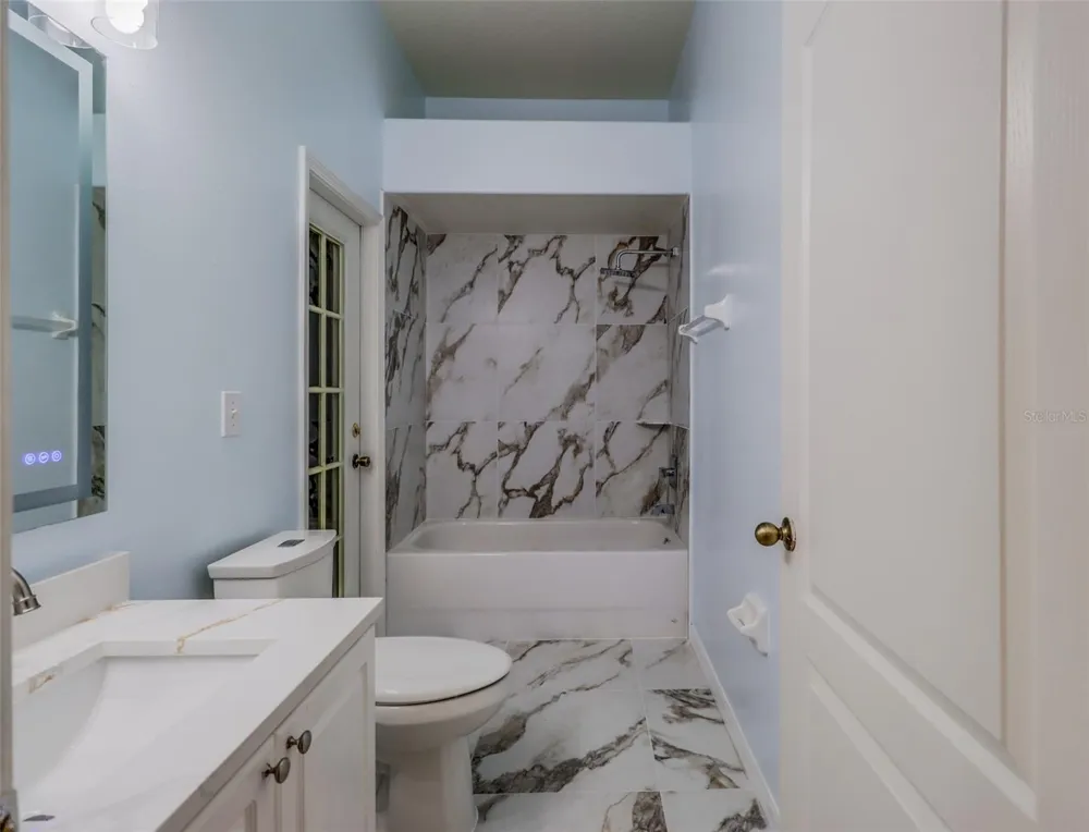 207 TAYLOR BAY LANE Brandon, FL 33510