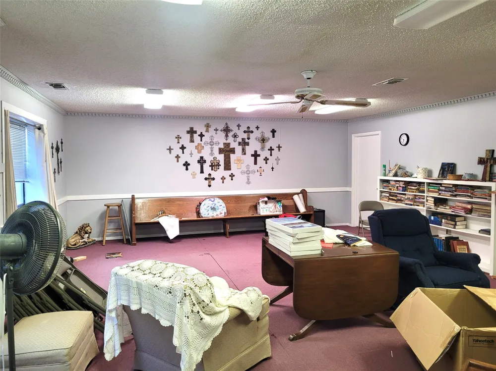 1245 NW 19TH Paris, TX 75460