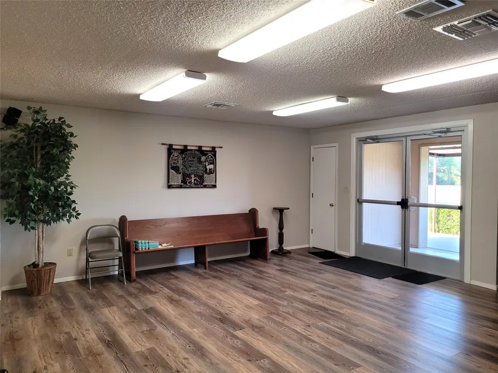 1245 NW 19TH Paris, TX 75460