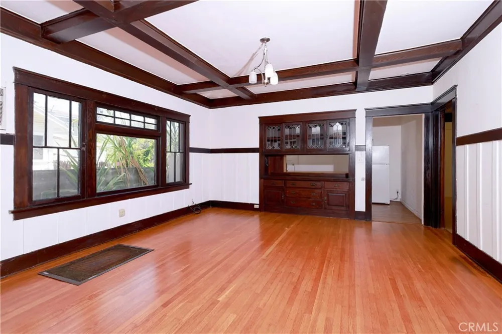 924 Stoneman Alhambra, CA 91801