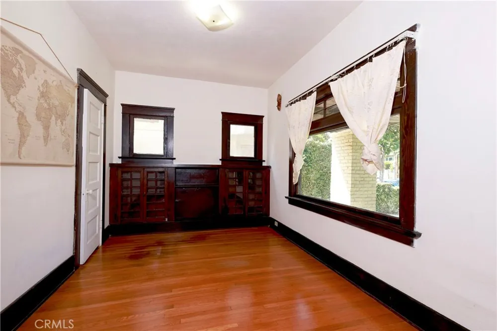 924 Stoneman Alhambra, CA 91801
