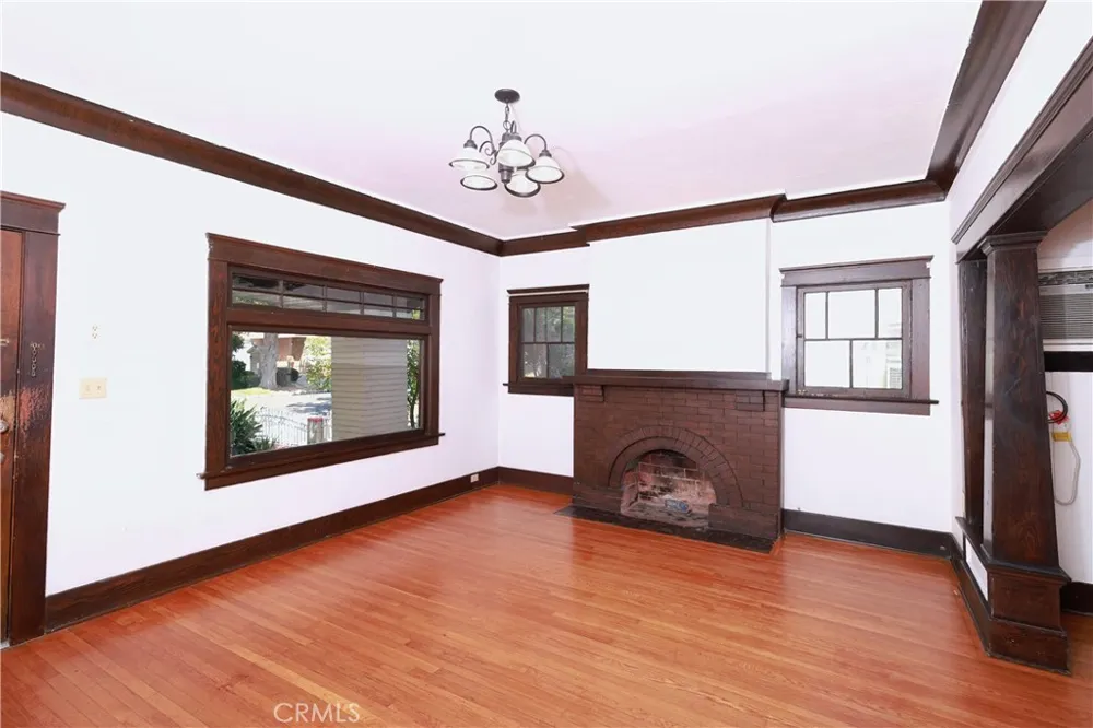 924 Stoneman Alhambra, CA 91801