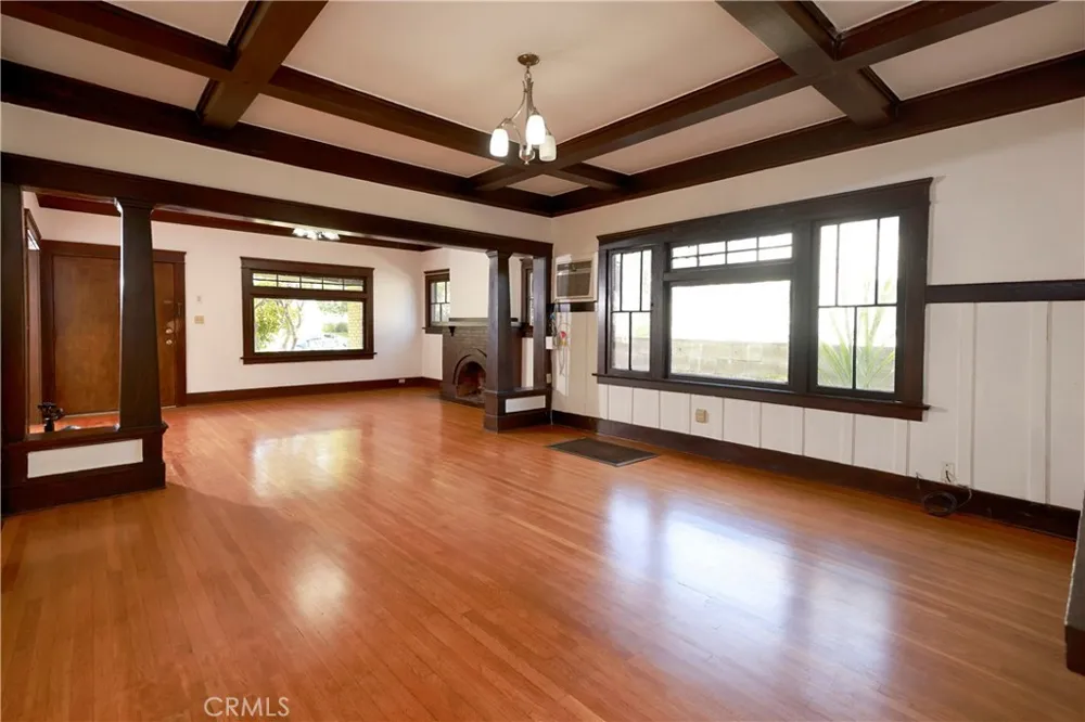 924 Stoneman Alhambra, CA 91801